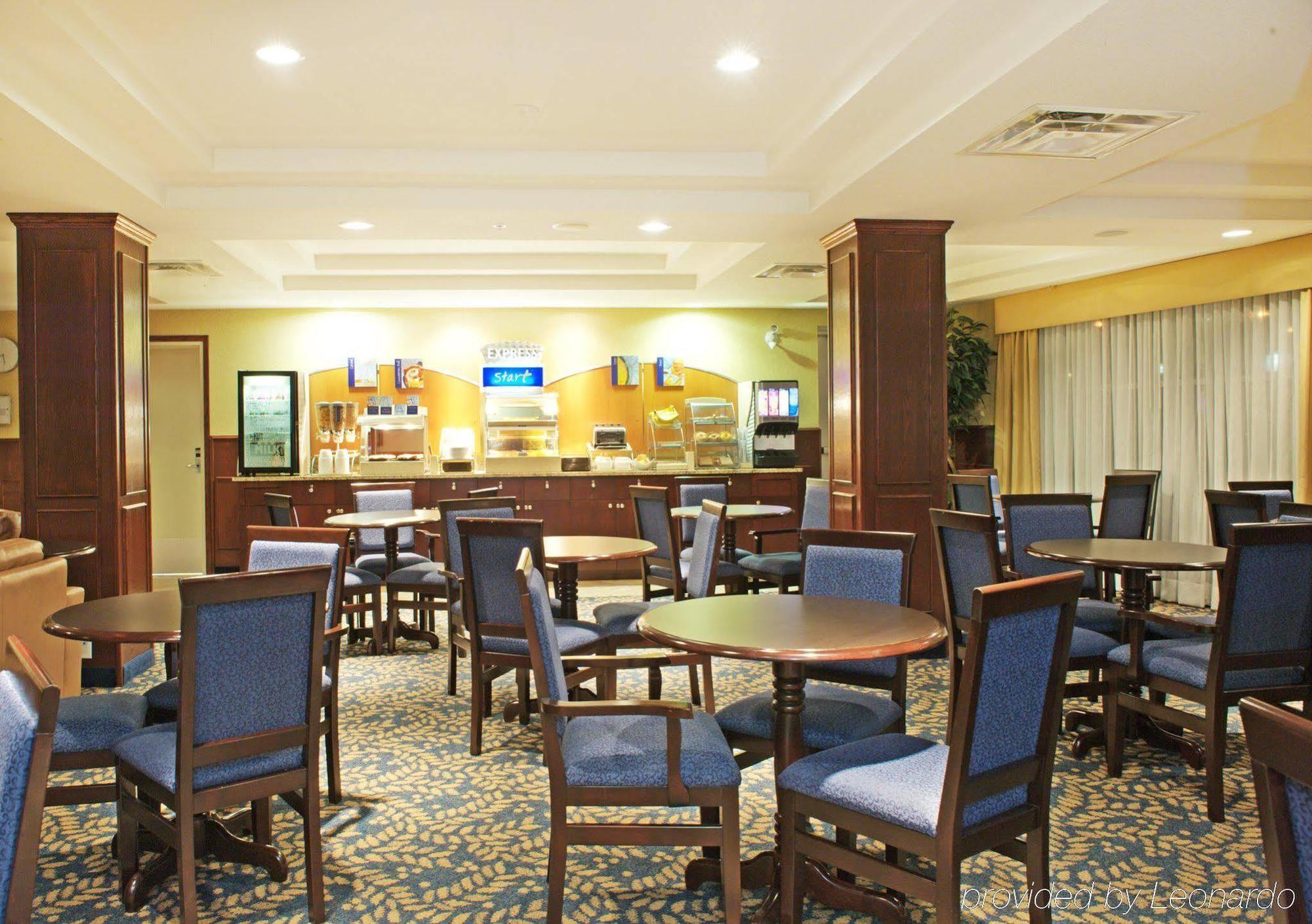 Holiday Inn Express Hotel & Suites Edson, An Ihg Hotel Exteriér fotografie